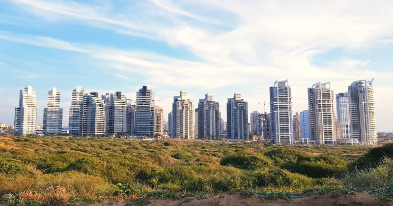 מיקום אסטרטגי וסביבה טבעית