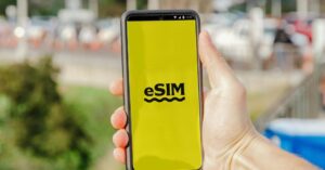 מה זה eSIM ואיך הוא הולך לשנות את הדרך שבה אנחנו משתמשים בסלולר